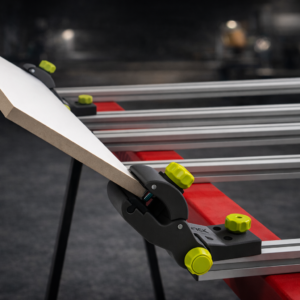 Plaadi kinnitusklamber töölauale